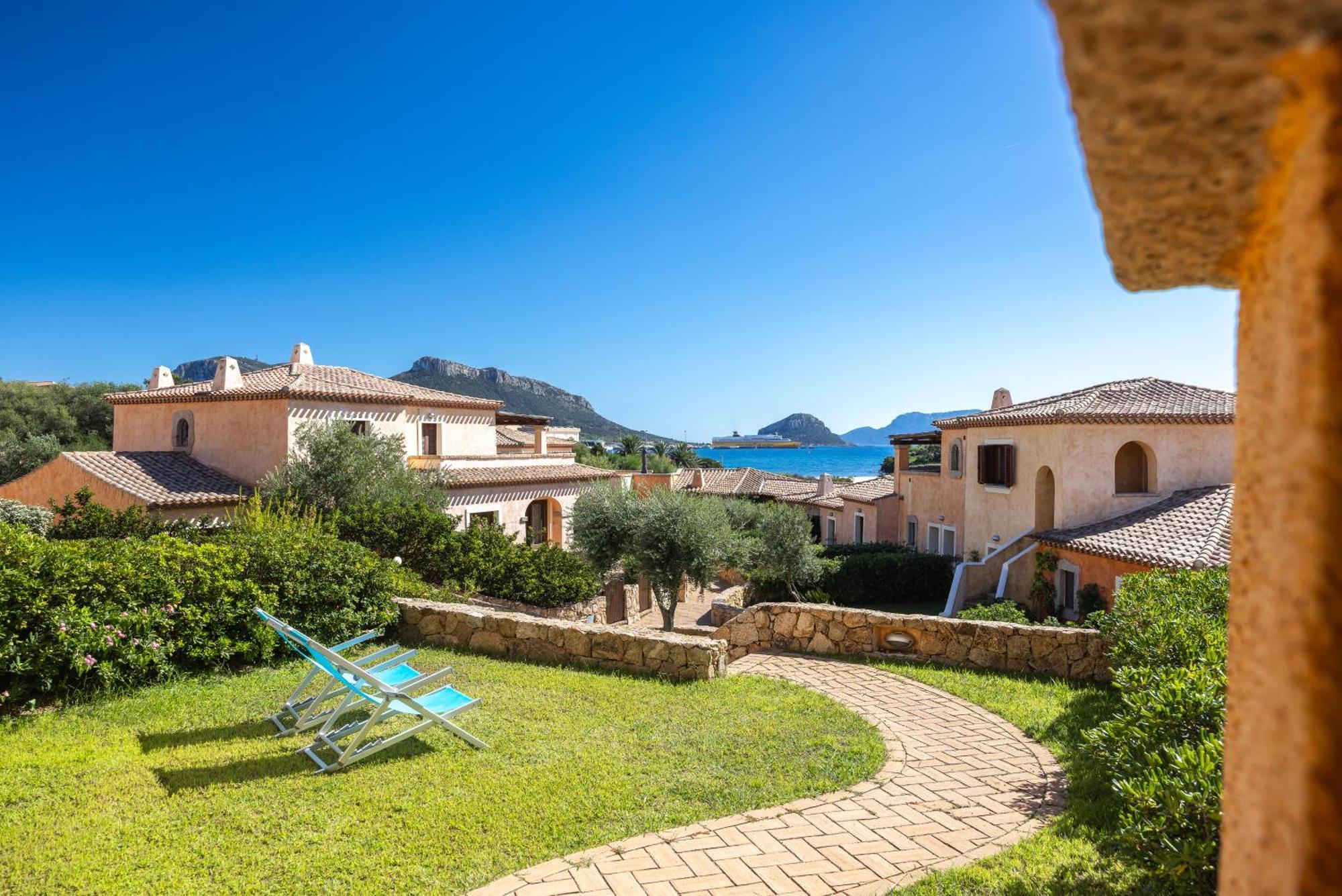 Le Perle Di Golfo Aranci Villa Exterior foto